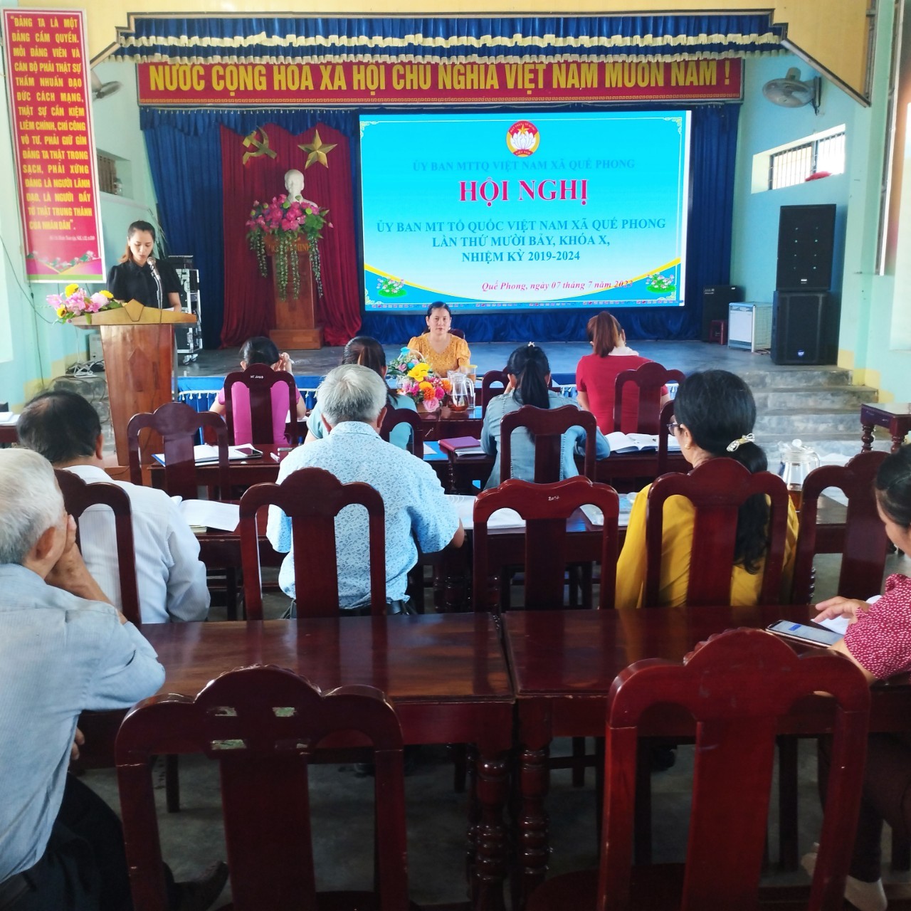 Ủy ban MTTQ Việt Nam xã Quế Phong tổ chức hội nghị sơ kết giữa nhiệm kỳ 2019 -2024 gắn với sơ kết công tác mặt trận 6 tháng đầu năm 2023